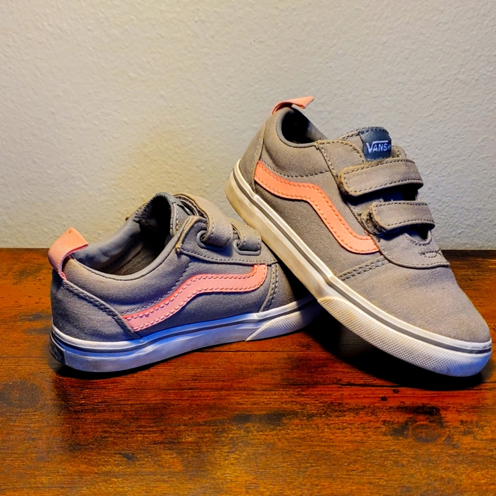 Vans Sneaker Velcro Toddler Size 10 Unisex